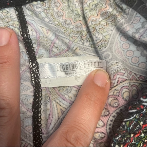 Leggings Depot Plus Size Colorful Print PRELOVED - Picture 5 of 6